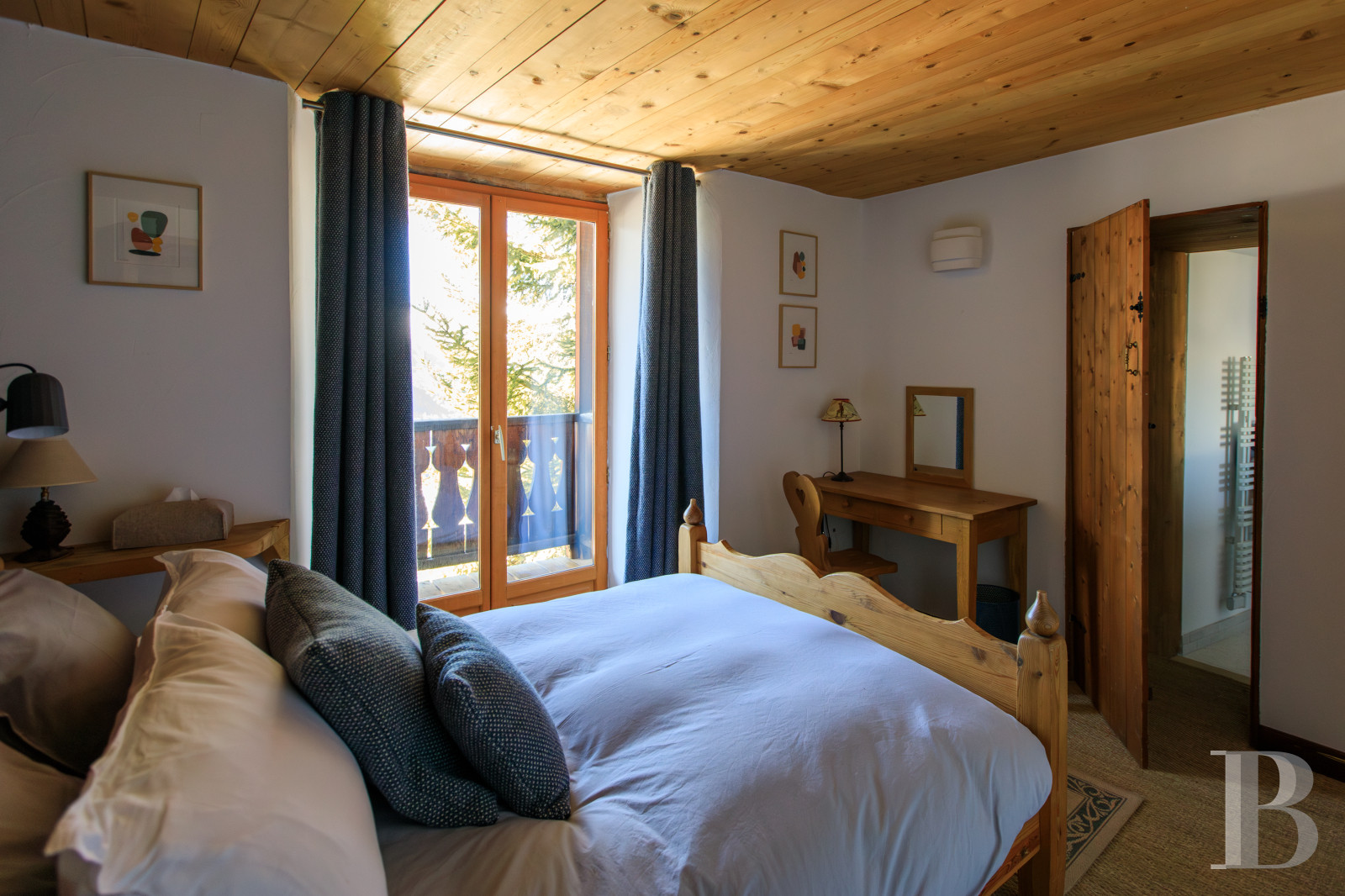 A large traditional, carefully renovated chalet in a hamlet in the Tarentaise valley in Savoie - photo  n°18
